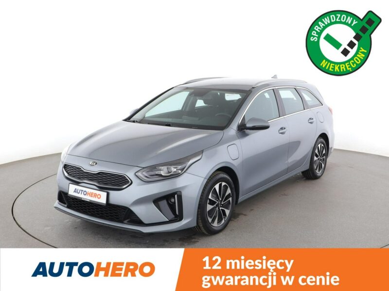 Kia Cee'd FV23% PHEV navi klima auto kamera i czujniki parkowania grzane fotele III (2018-)
