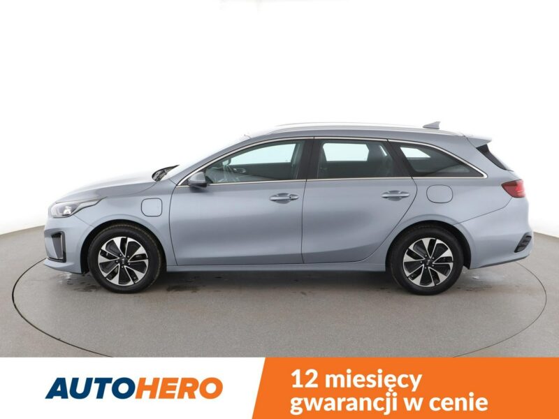 Kia Cee'd FV23% PHEV navi klima auto kamera i czujniki parkowania grzane fotele III (2018-)