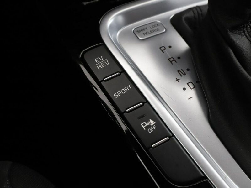 Kia Cee'd FV23% PHEV navi klima auto kamera i czujniki parkowania grzane fotele III (2018-)