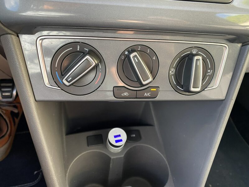 Volkswagen Polo 1,4 TDI, tempomat, dotykowe radio, czujniki przód i tył, opony wielos. V (2009-2017)