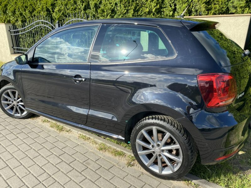 Volkswagen Polo 1,4 TDI, tempomat, dotykowe radio, czujniki przód i tył, opony wielos. V (2009-2017)