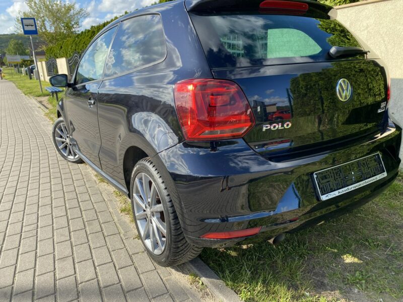 Volkswagen Polo 1,4 TDI, tempomat, dotykowe radio, czujniki przód i tył, opony wielos. V (2009-2017)