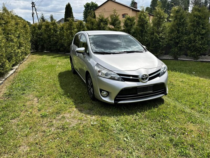 Toyota Verso 1,6 D-4D 112KM Navi Kamera 7 osób