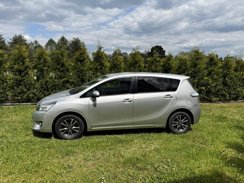 Toyota Verso 1,6 D-4D 112KM Navi Kamera 7 osób
