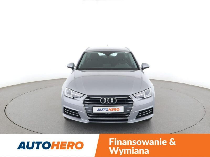 Audi A4 FV23% xenon S-tronic navi grzane fotele czujniki parkowania B9 (2015-)