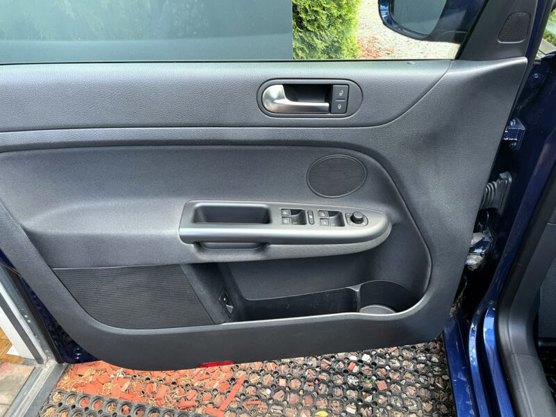 Volkswagen Golf Plus Klimatyzacja, Czujniki Parkowania, El. Szyby, El. Lusterka, AUX,Isofix II (2009-)
