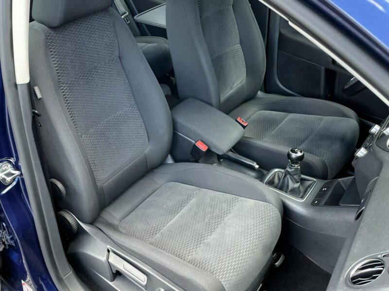 Volkswagen Golf Plus Klimatyzacja, Czujniki Parkowania, El. Szyby, El. Lusterka, AUX,Isofix II (2009-)