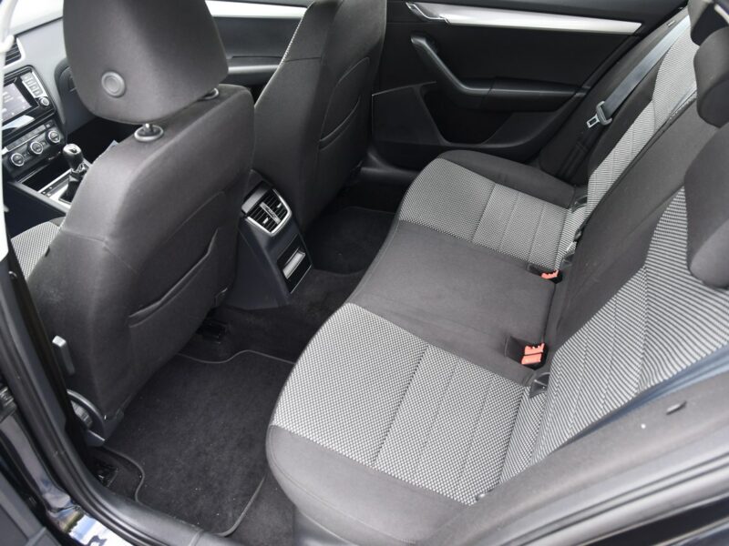 Škoda Octavia 1,4Turbo DUDKI11 Serwis.Navi.Klimatr 2 str.Alu,kredyt.OKAZJA III (2013-)