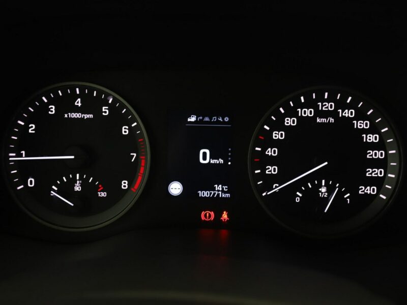 Hyundai Tucson navi kamera tempomat grzane fotele Bluetooth hak LED III (2015-2020)