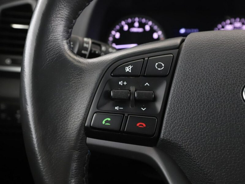 Hyundai Tucson navi kamera tempomat grzane fotele Bluetooth hak LED III (2015-2020)