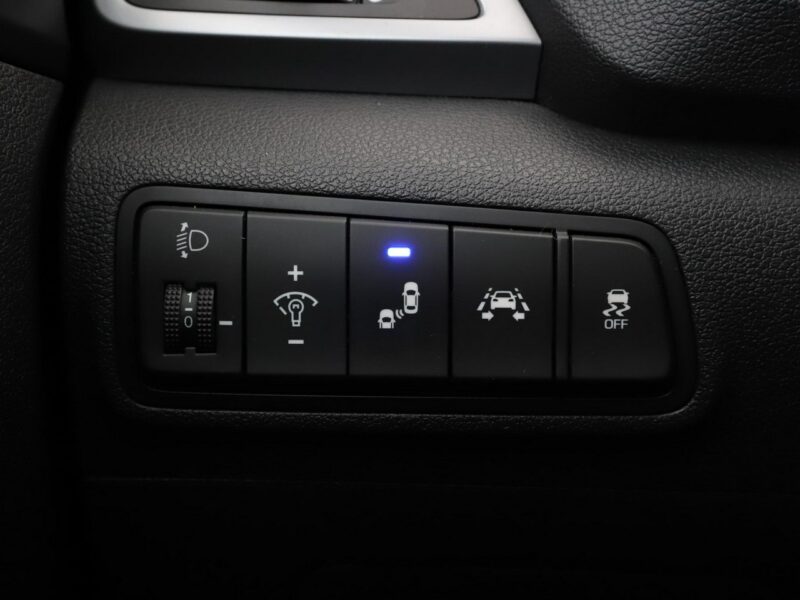 Hyundai Tucson navi kamera tempomat grzane fotele Bluetooth hak LED III (2015-2020)