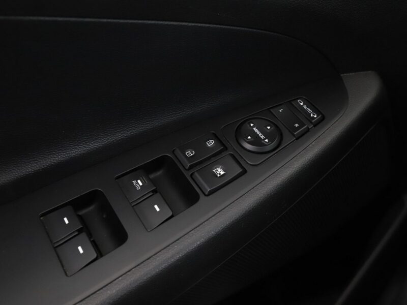 Hyundai Tucson navi kamera tempomat grzane fotele Bluetooth hak LED III (2015-2020)