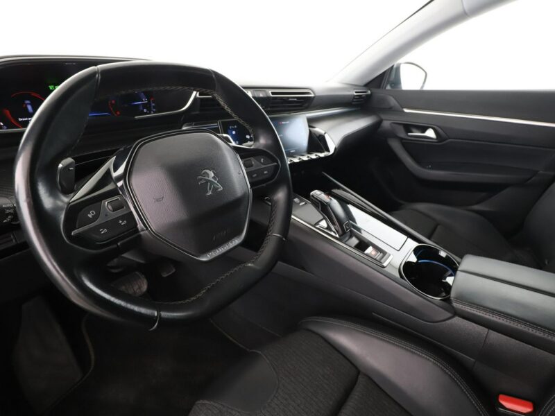 Peugeot 508 automat półskóra full LED navi kamera i czujniki parkowania II (2018-)