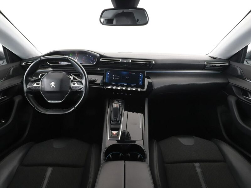 Peugeot 508 automat półskóra full LED navi kamera i czujniki parkowania II (2018-)