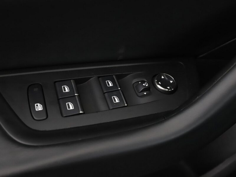 Peugeot 508 automat półskóra full LED navi kamera i czujniki parkowania II (2018-)