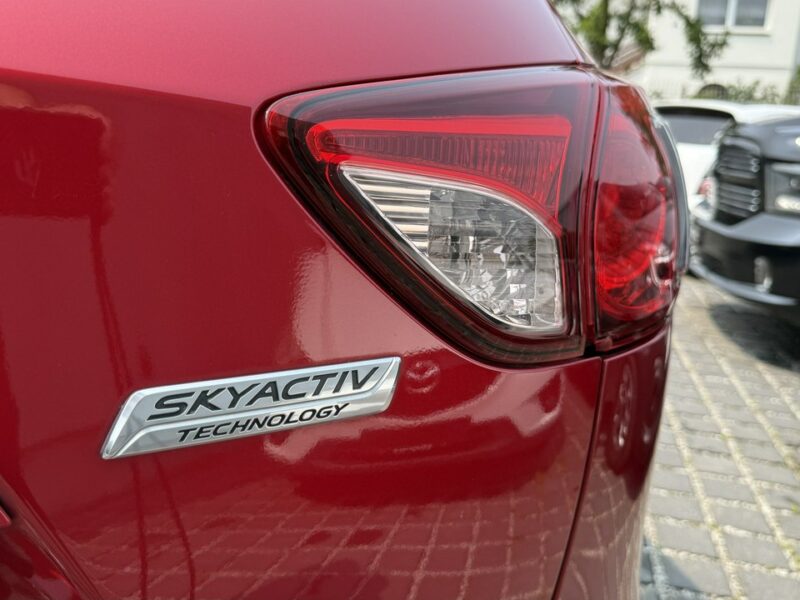 Mazda CX-5 2.0 165KM navi czujniki parkowania podgrz fotele martwe pole keyless I (2012-2017)
