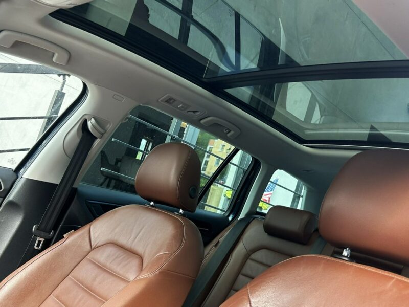 Volkswagen Golf 2.0 TDI NAVI - Bardzo bogato wyposażony - Panorama - Skóra - Kayless VII (2012-)