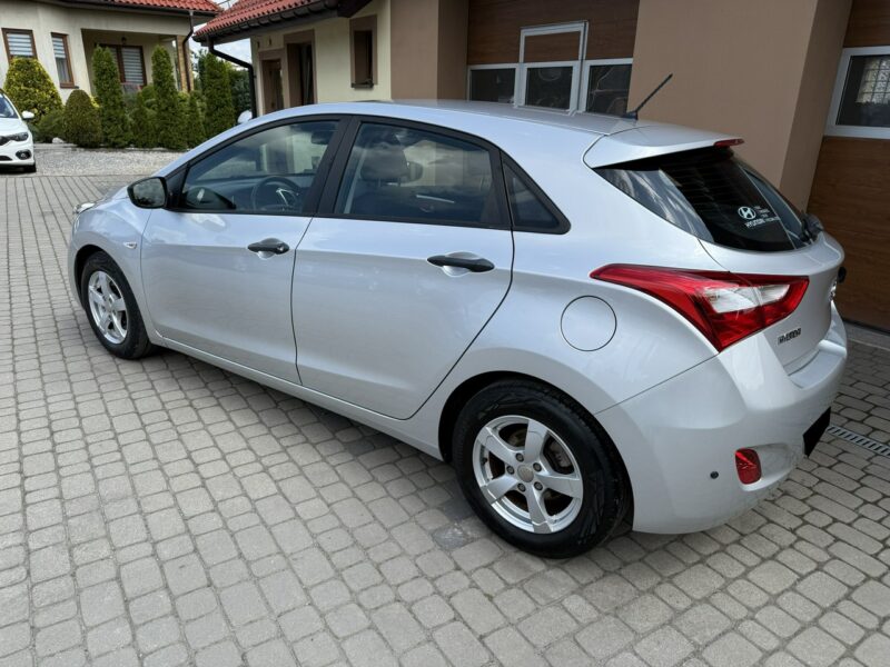 Hyundai i30 1,4 99KM Klimatyzacja Serwis Koła lato+zima II (2012 - 2016)