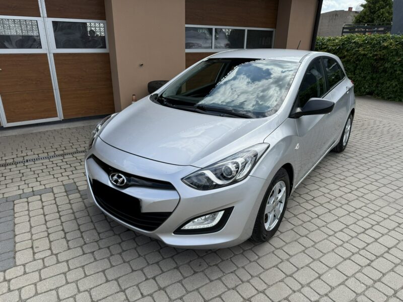 Hyundai i30 1,4 99KM Klimatyzacja Serwis Koła lato+zima II (2012 - 2016)
