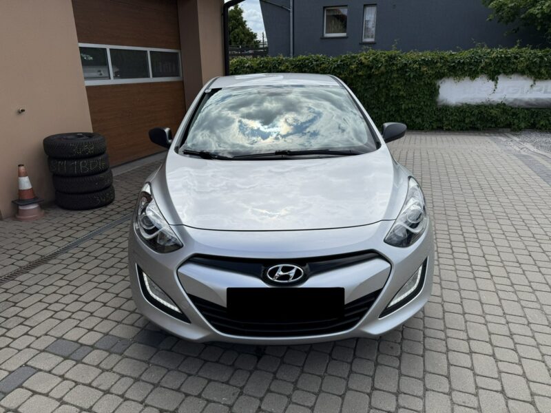 Hyundai i30 1,4 99KM Klimatyzacja Serwis Koła lato+zima II (2012 - 2016)