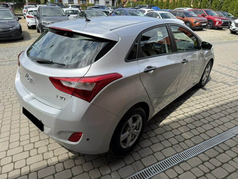Hyundai i30 1,4 99KM Klimatyzacja Serwis Koła lato+zima II (2012 - 2016)