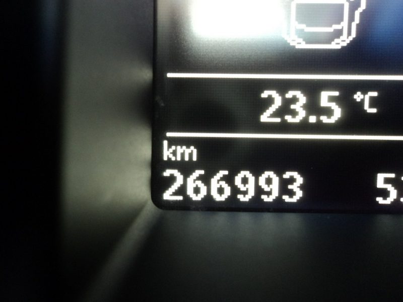 Škoda Superb sprzedam ładną SKODE SUPERB 2.0 TDI 170KM 2x komplet opon lato,zima GW II (2008-2015)