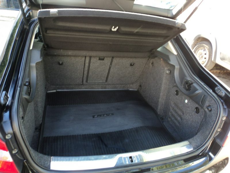 Škoda Superb sprzedam ładną SKODE SUPERB 2.0 TDI 170KM 2x komplet opon lato,zima GW II (2008-2015)