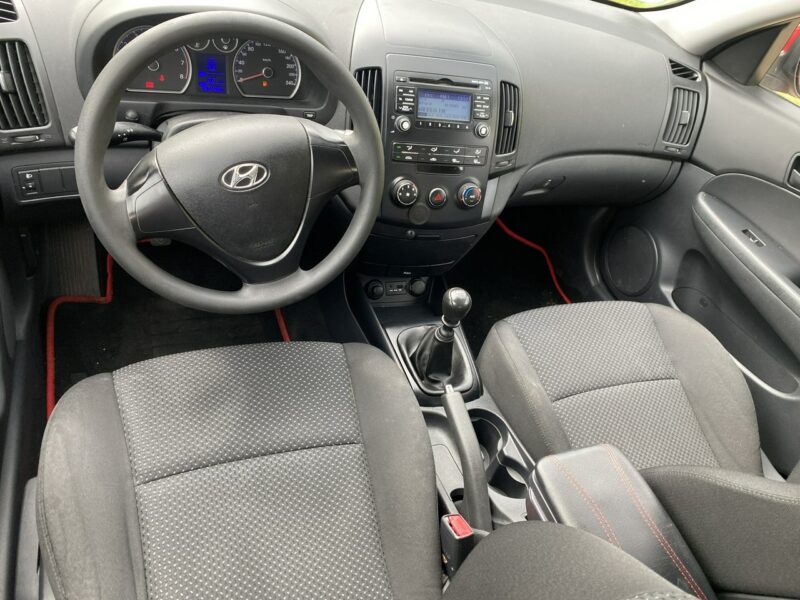 Hyundai i30 Niezawodna i mocna benzyna/Klimatyzacja/Isofix, niski przebieg/Aux,USB I (2002-2013)