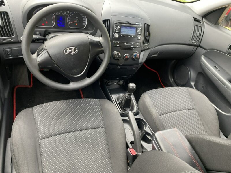 Hyundai i30 Niezawodna i mocna benzyna/Klimatyzacja/Isofix, niski przebieg/Aux,USB I (2002-2013)