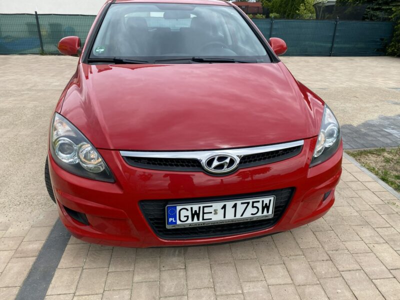 Hyundai i30 Niezawodna i mocna benzyna/Klimatyzacja/Isofix, niski przebieg/Aux,USB I (2002-2013)