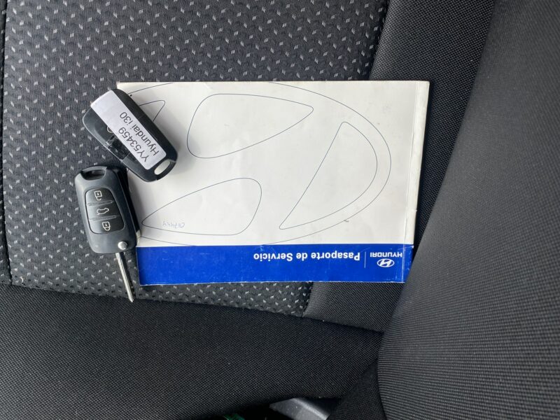 Hyundai i30 Niezawodna i mocna benzyna/Klimatyzacja/Isofix, niski przebieg/Aux,USB I (2002-2013)