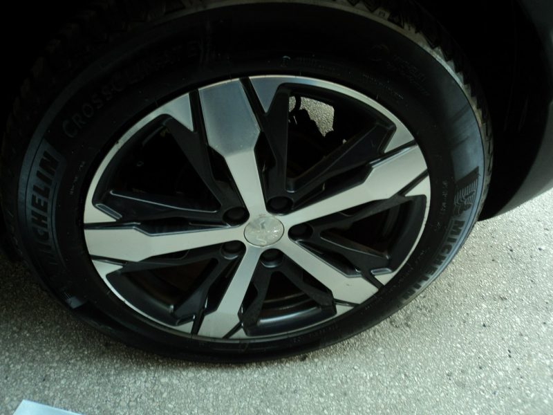 Peugeot 3008 sprzedam ładnego PEUGEOTA 3008 z2017r 1.6HDI 120 KM II (2016-)