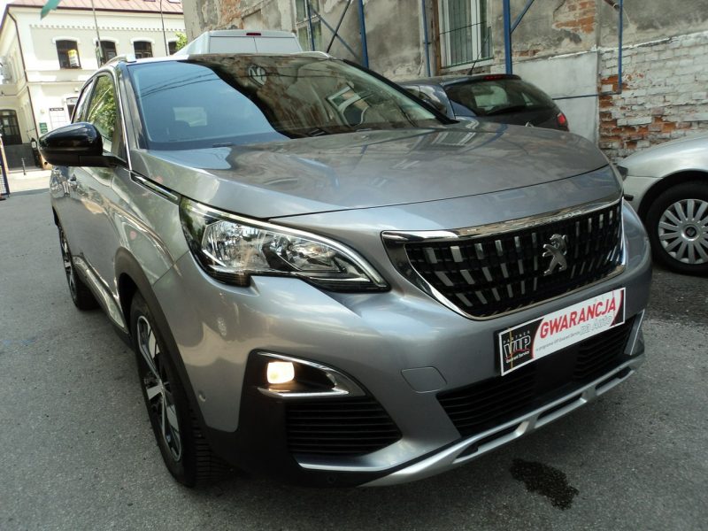 Peugeot 3008 sprzedam ładnego PEUGEOTA 3008 z2017r 1.6HDI 120 KM II (2016-)