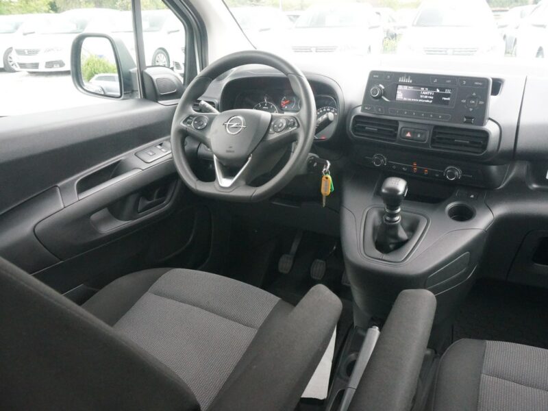Opel Combo 1.5 CDTI/131 KM Cargo XL 2,4t Essential Salon PL Fvat 23% PO4SM99 E (2018-)