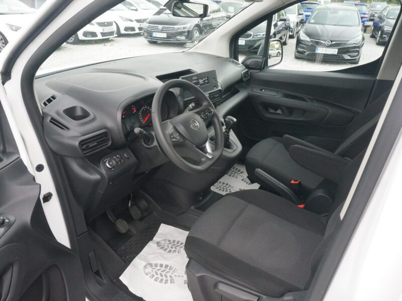Opel Combo 1.5 CDTI/131 KM Cargo XL 2,4t Essential Salon PL Fvat 23% PO4SM99 E (2018-)