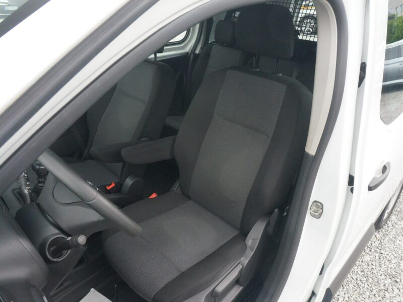 Opel Combo 1.5 CDTI/131 KM Cargo XL 2,4t Essential Salon PL Fvat 23% PO4SM99 E (2018-)