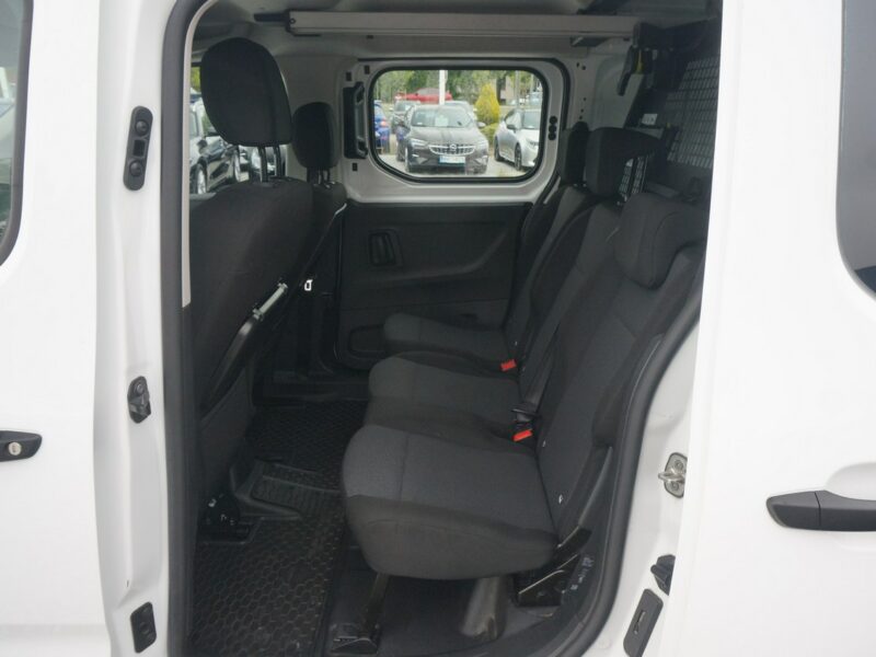 Opel Combo 1.5 CDTI/131 KM Cargo XL 2,4t Essential Salon PL Fvat 23% PO4SM99 E (2018-)