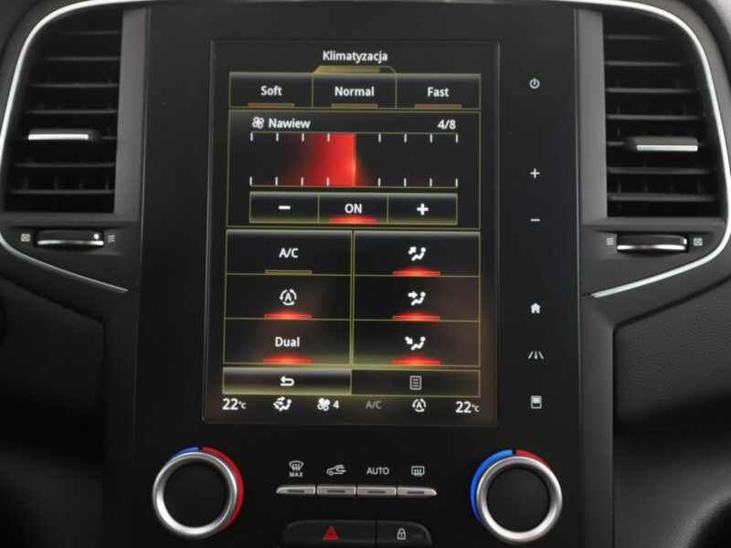 Renault Megane Automatyczna klimatyzacja czujniki parkowania przód i tył Bluetooth IV (2016-)