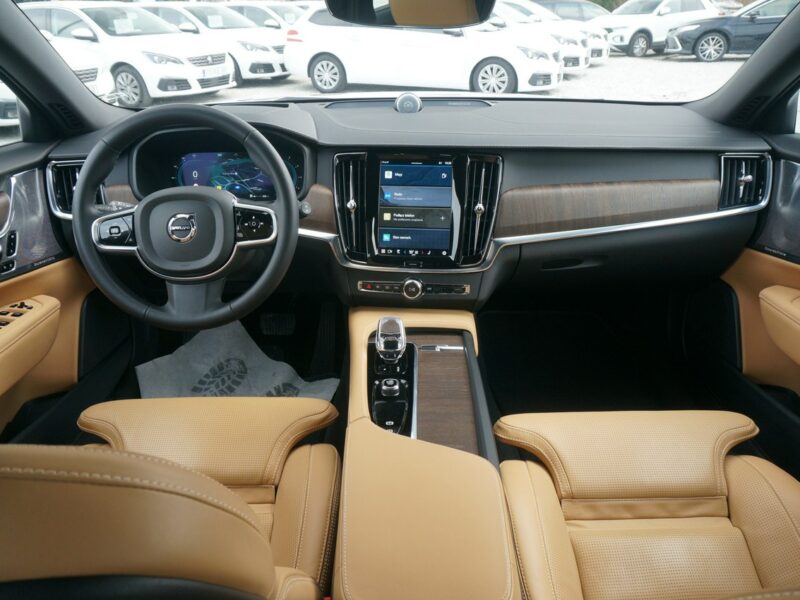 Volvo V90 Cross Country B5 D AWD 235 KM Ultimate Bright Salon Polska Faktura Vat 23% WZ005GG