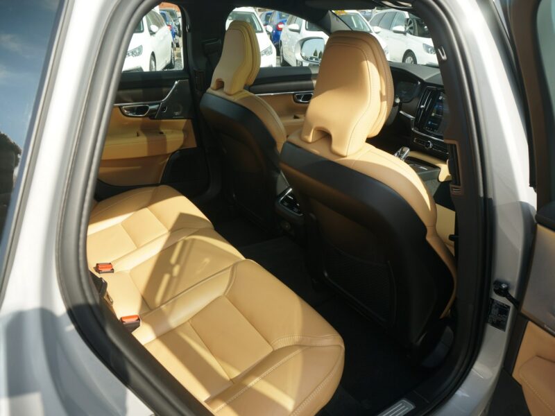 Volvo V90 Cross Country B5 D AWD 235 KM Ultimate Bright Salon Polska Faktura Vat 23% WZ005GG