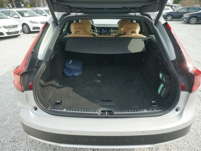 Volvo V90 Cross Country B5 D AWD 235 KM Ultimate Bright Salon Polska Faktura Vat 23% WZ005GG