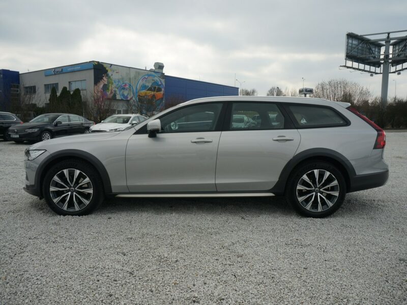 Volvo V90 Cross Country B5 D AWD 235 KM Ultimate Bright Salon Polska Faktura Vat 23% WZ005GG