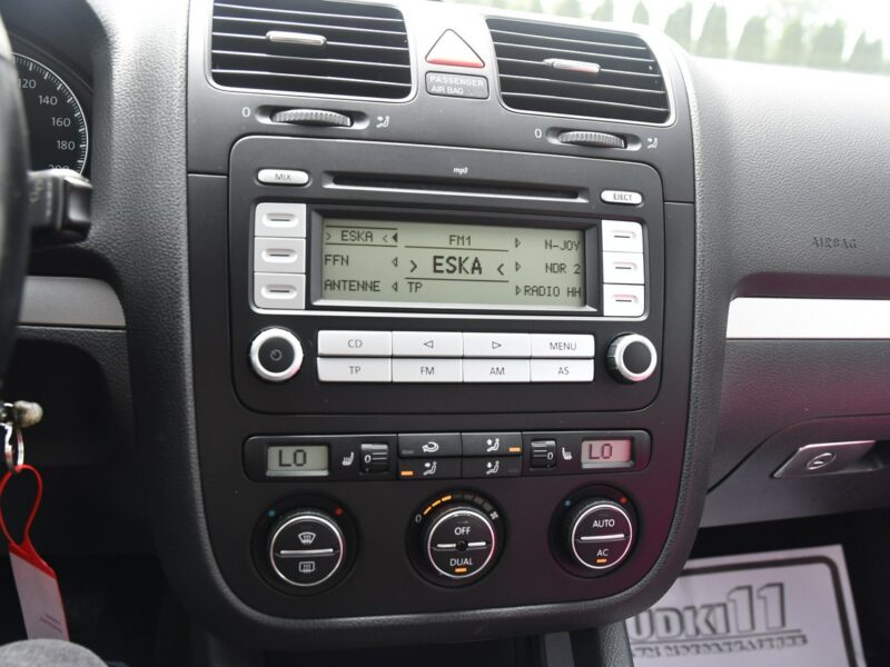 Volkswagen Golf 1,4Benz Dudki11 Serwis.Klimatronic 2 str.Tempomat.Podg.Fot.kredyt V (2003-2008)