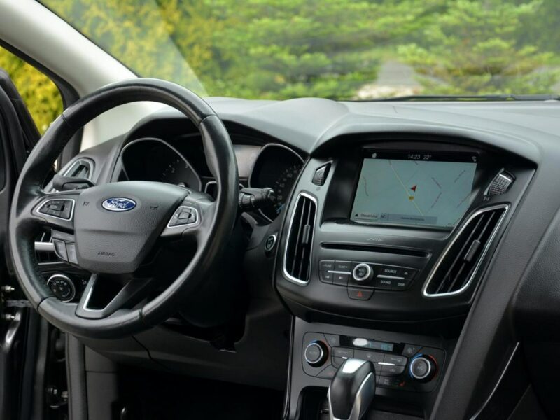 Ford Focus Park Asist 2xPDC Ledy Navi Kamera ASO Ford do końca Mk3 (2010-2018)