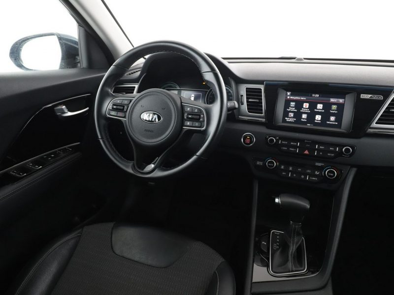 Kia Niro 1.6 Hybrid Edition7 Klimatronik Tempomat Nawigacja Półskóra Kamera PDC