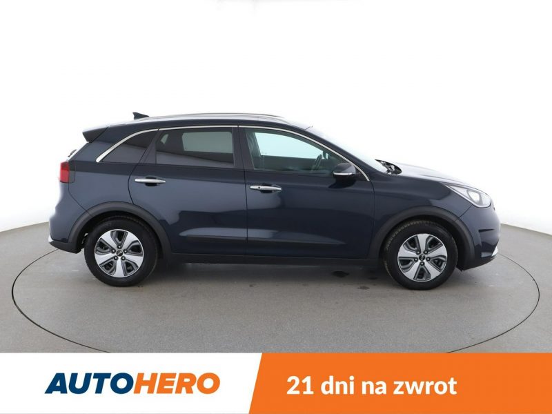 Kia Niro 1.6 Hybrid Edition7 Klimatronik Tempomat Nawigacja Półskóra Kamera PDC