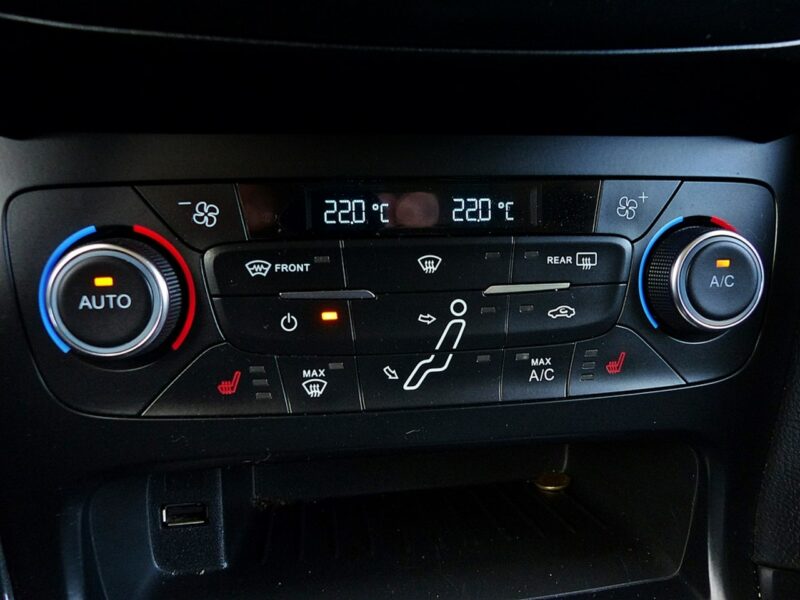 Ford Focus 1.0 EB*TITANIUM*Climatronic*Alu*Navi*Elektryka*Idealny Stan*ZOBACZ!!! Mk3 (2010-2018)