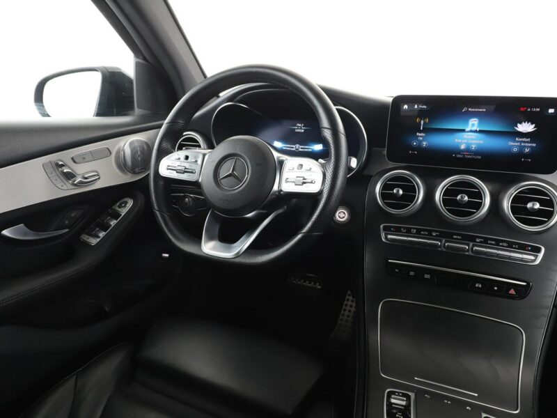Mercedes GLC 300 4x4 automat full LED skóra navi virtual cocpit kamery 360 el. klapa I (2015-2022)