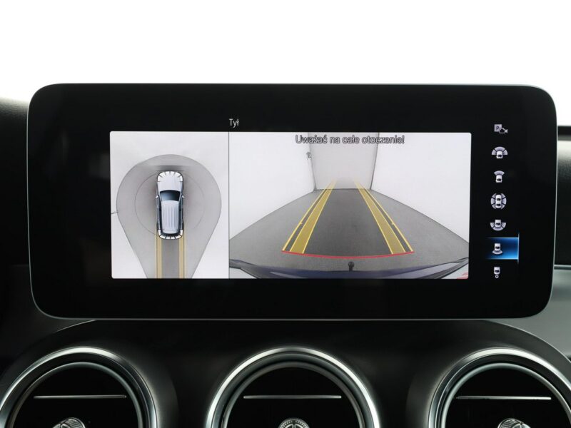 Mercedes GLC 300 4x4 automat full LED skóra navi virtual cocpit kamery 360 el. klapa I (2015-2022)