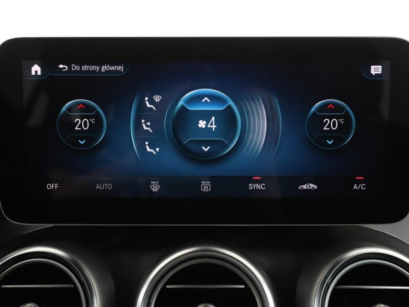 Mercedes GLC 300 4x4 automat full LED skóra navi virtual cocpit kamery 360 el. klapa I (2015-2022)
